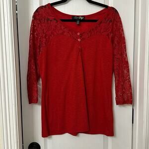 Lena red cropped lace sleeve size L